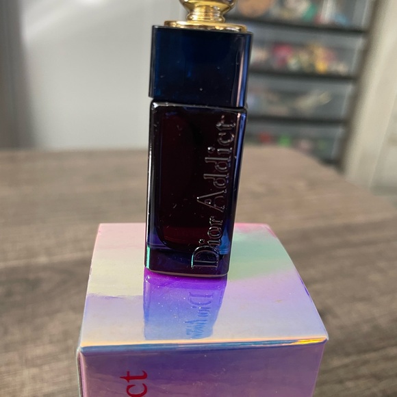 Vintage Dior Addict Eau de Parfum - Miniature -
.5ml - Picture 3 of 3